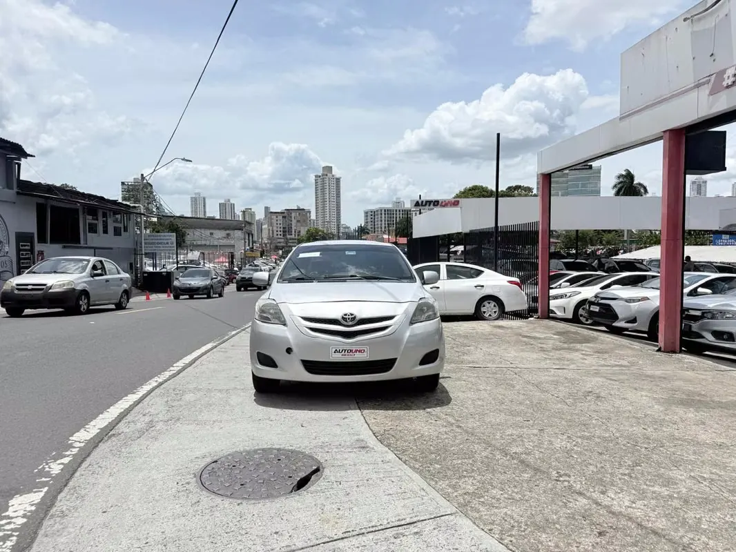 2008 Toyota Yaris