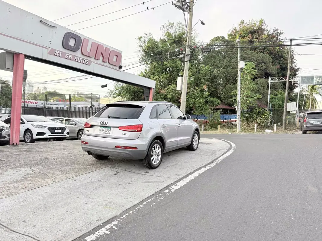 2015 Audi Q3