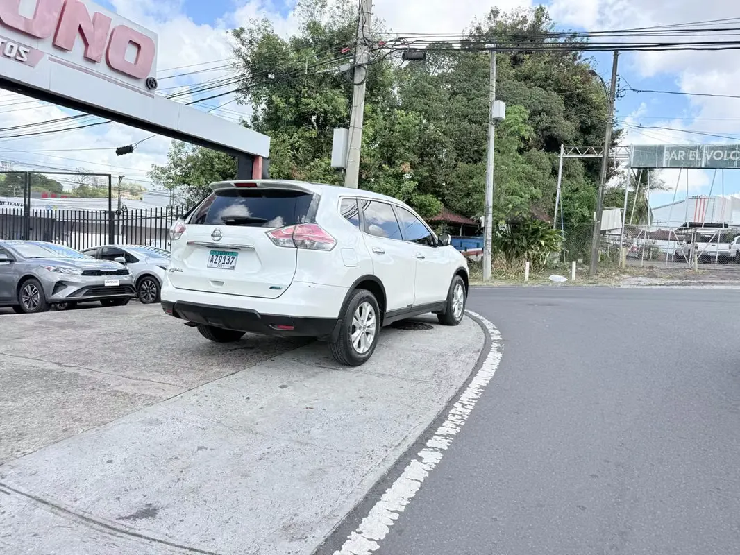 2016 Nissan X-Trail