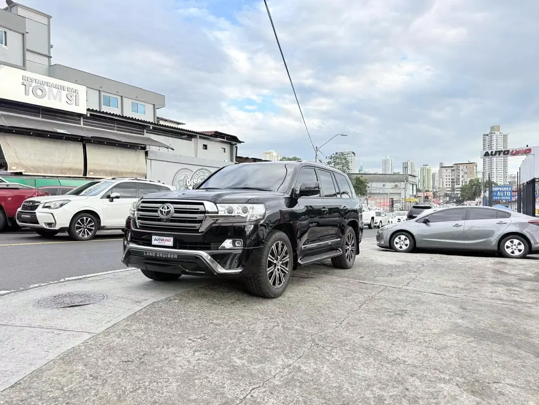 2019 Toyota Land Cruiser