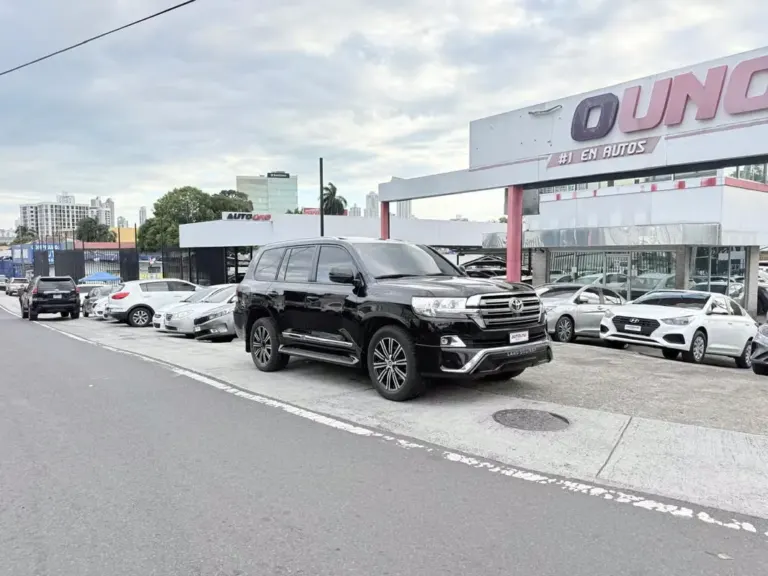 2019 Toyota Land Cruiser