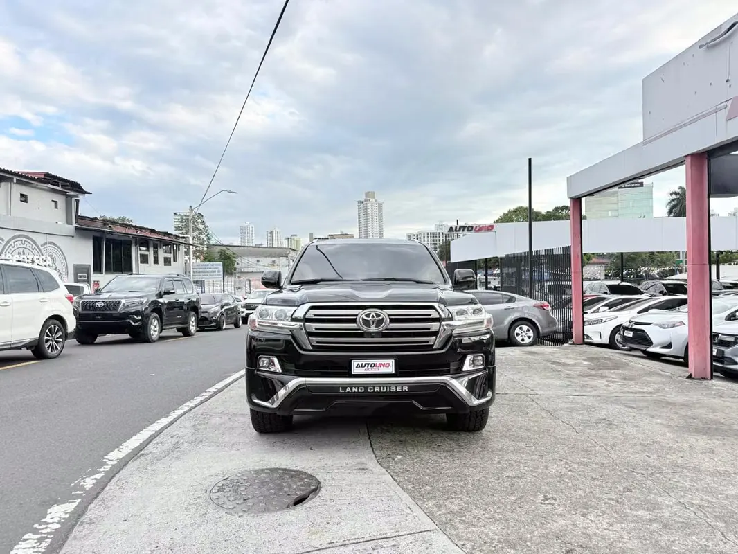 2019 Toyota Land Cruiser