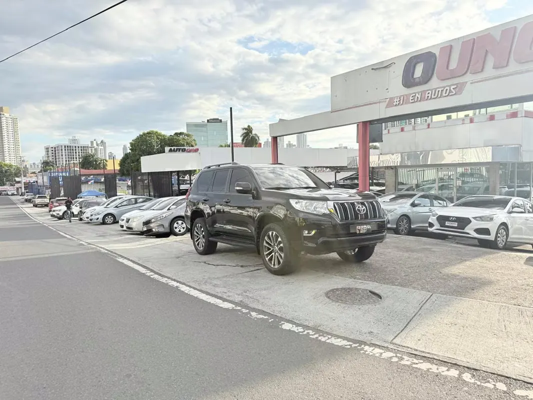 2021 Toyota Land Cruiser Prado