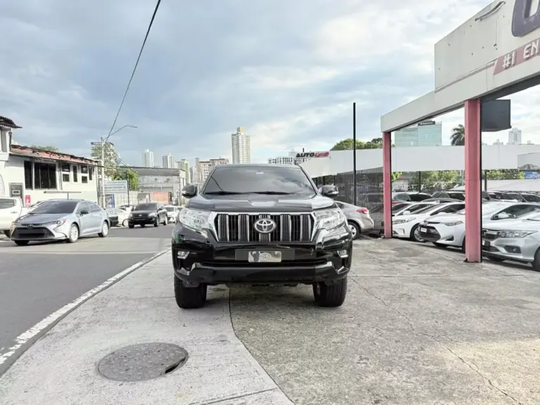 2021 Toyota Land Cruiser Prado