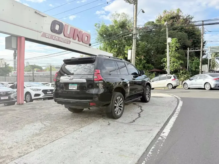 2021 Toyota Land Cruiser Prado