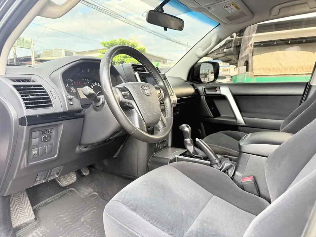 2021 Toyota Land Cruiser Prado