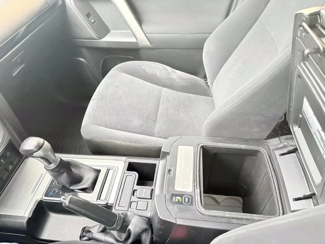 2021 Toyota Land Cruiser Prado