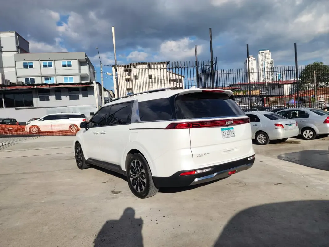 2024 Kia Carnival