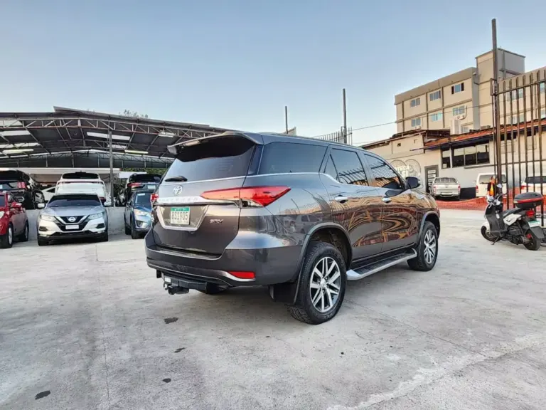 2020 Toyota Fortuner