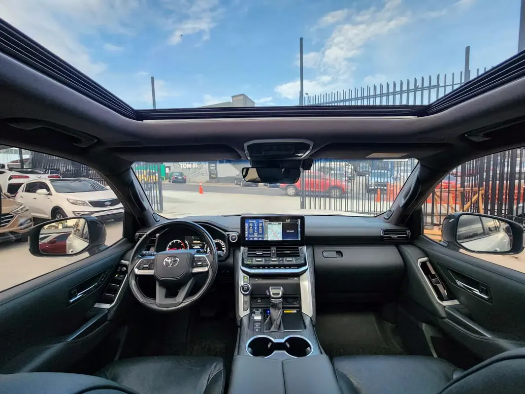 2022 Toyota Land Cruiser