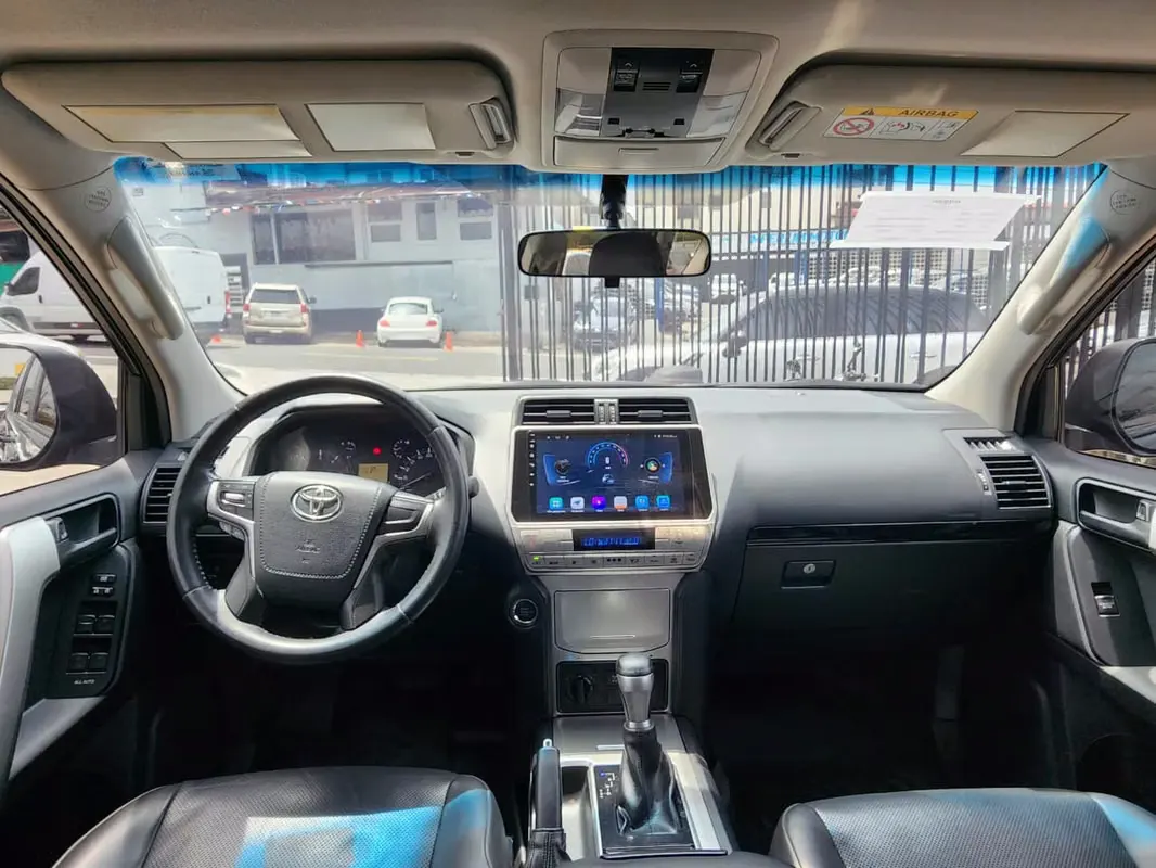 2020 Toyota Land Cruiser Prado
