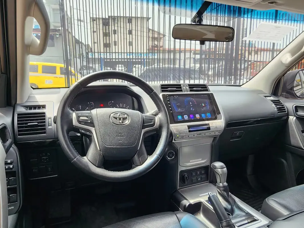 2020 Toyota Land Cruiser Prado