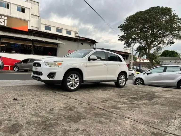 2013 Mitsubishi ASX