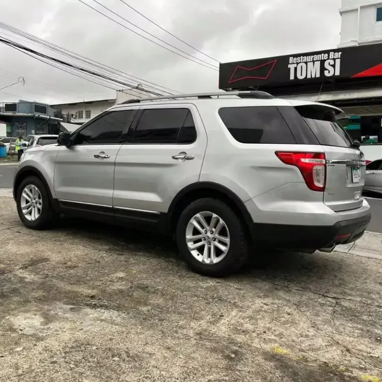 2012 Ford Explorer