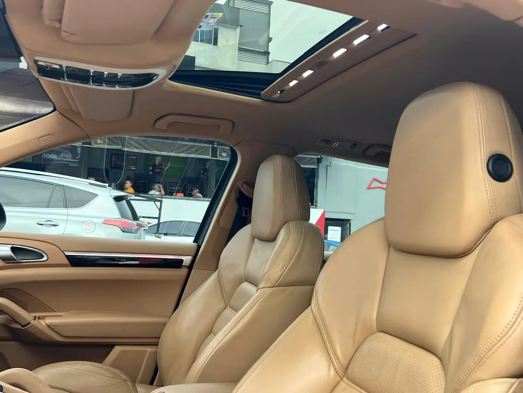 2011 Porsche Cayenne