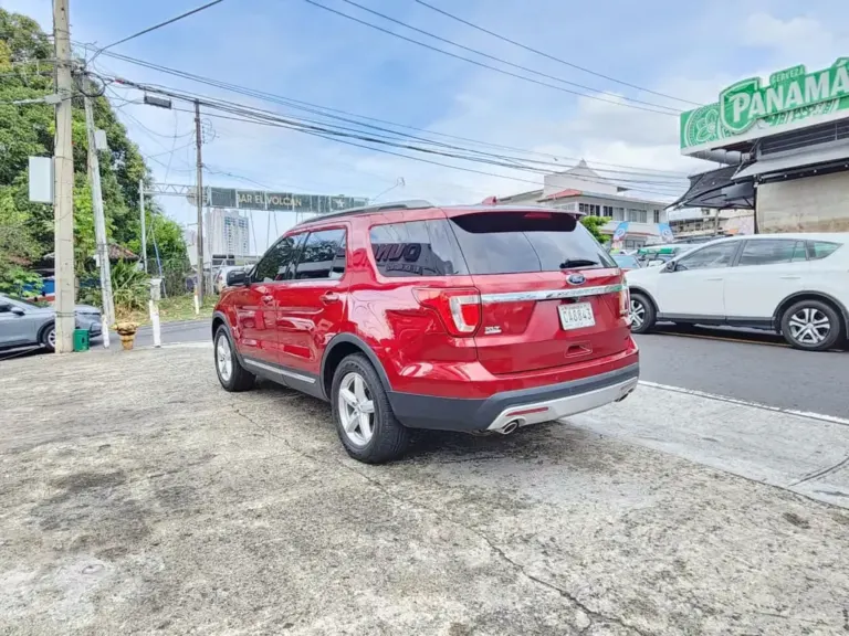 2016 Ford Explorer