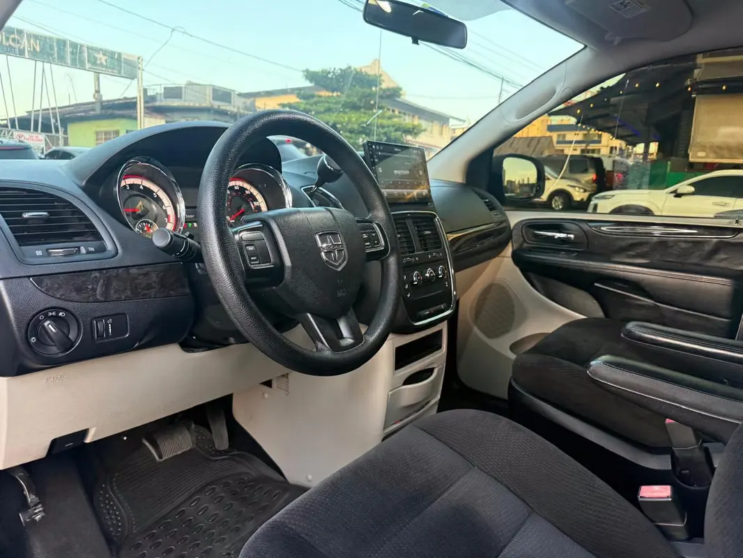 2015 Dodge Caravan