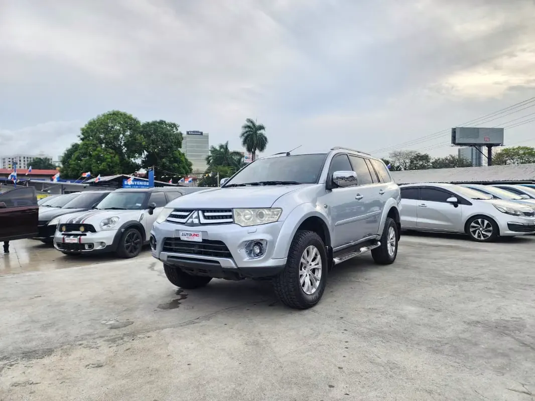 2016 Mitsubishi Nativa