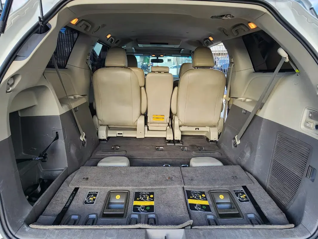 2011 Toyota Sienna