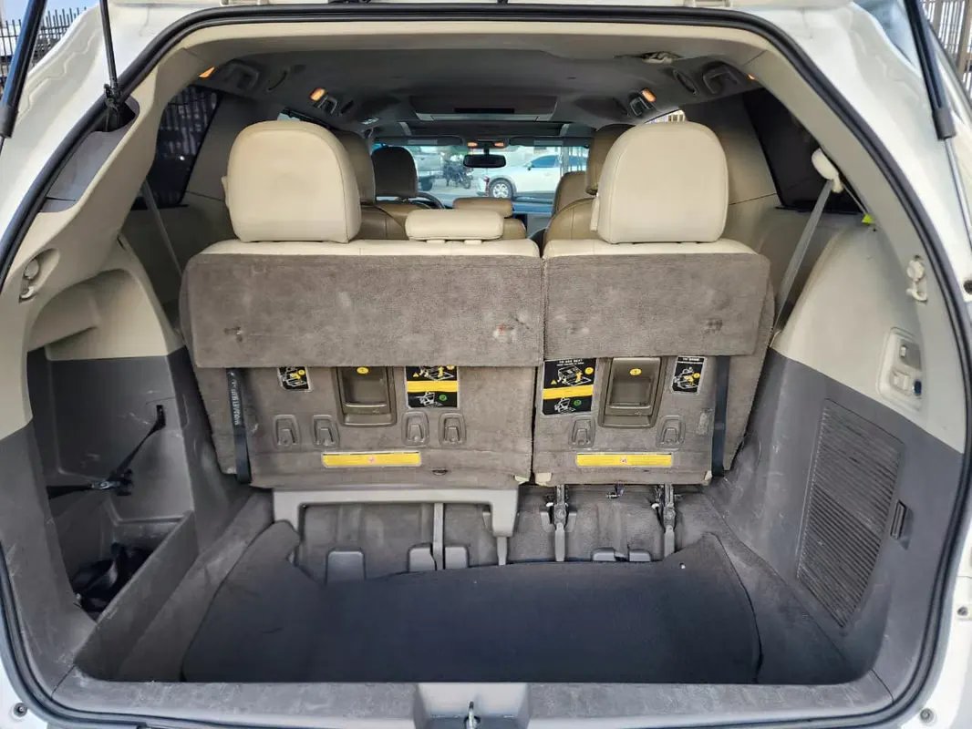 2011 Toyota Sienna