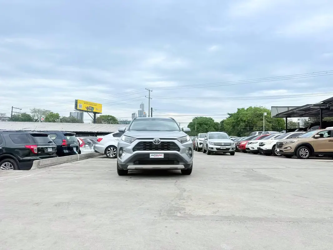 2019 Toyota RAV4