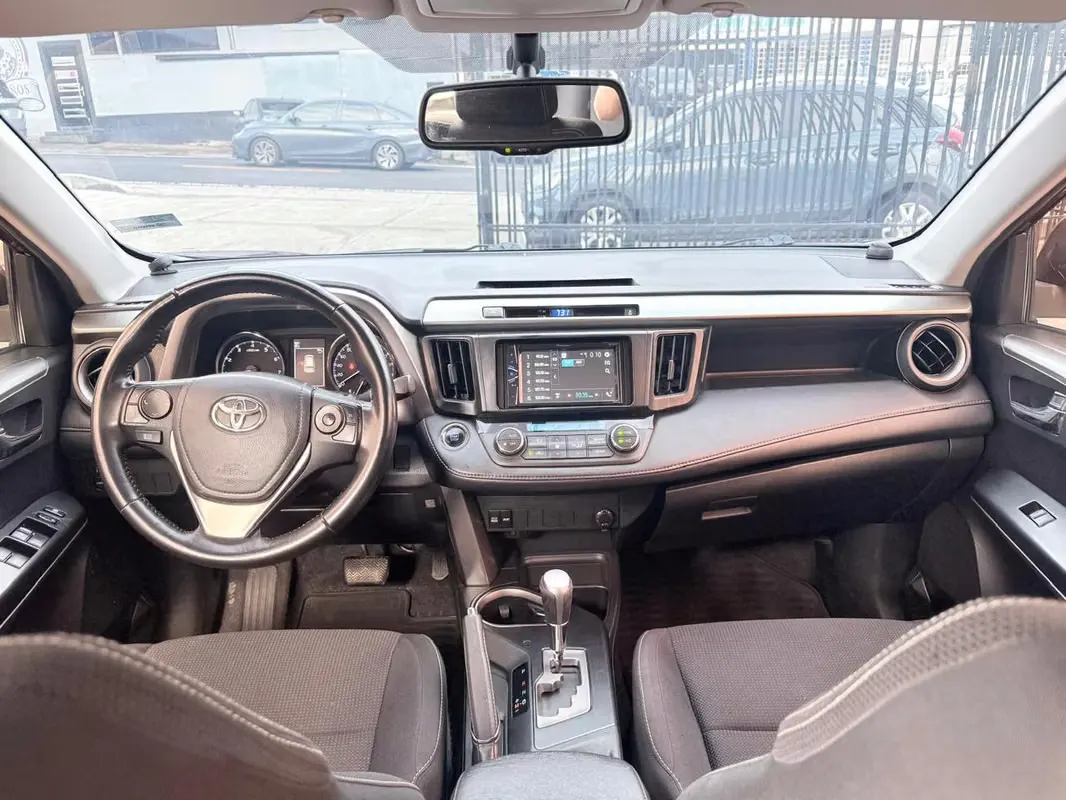 2017 Toyota RAV4