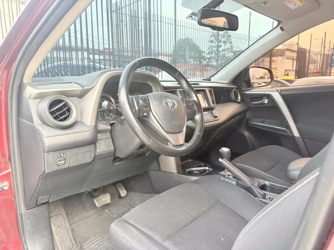 2017 Toyota RAV4