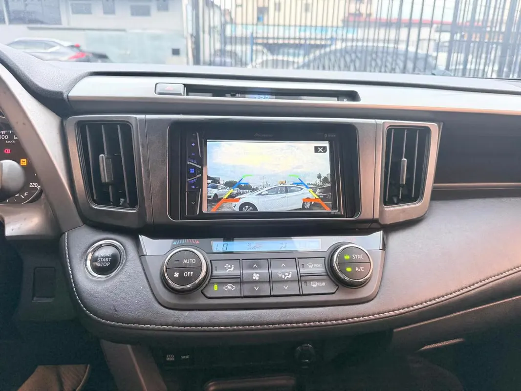 2017 Toyota RAV4