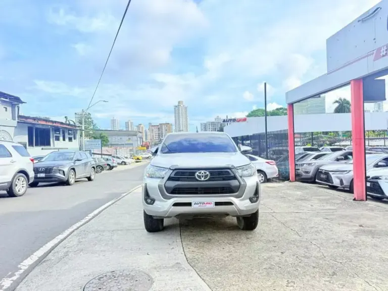 2022 Toyota Hilux