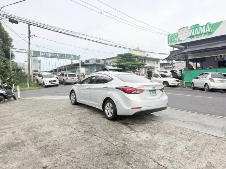 2014 Hyundai Elantra