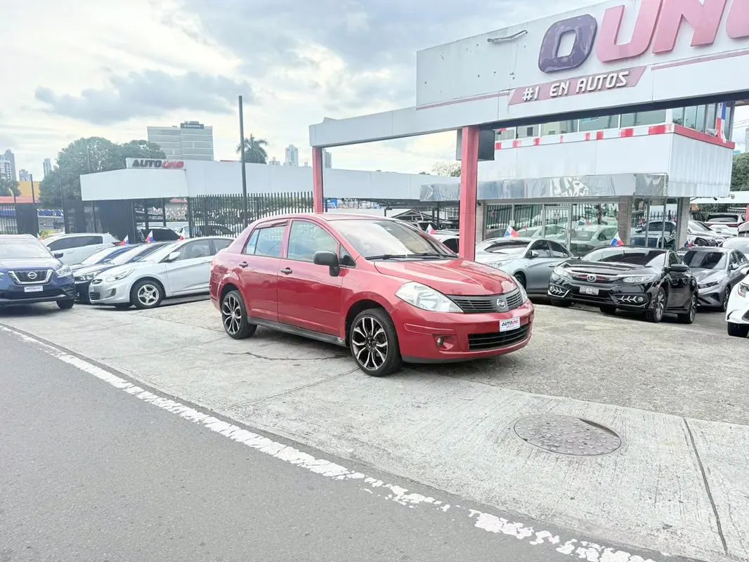 2013 Nissan Tiida