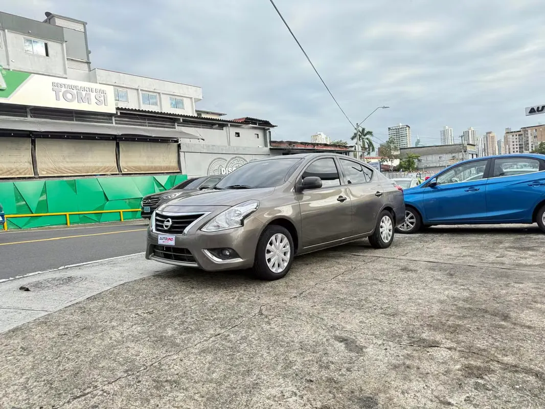 2018 Nissan Versa