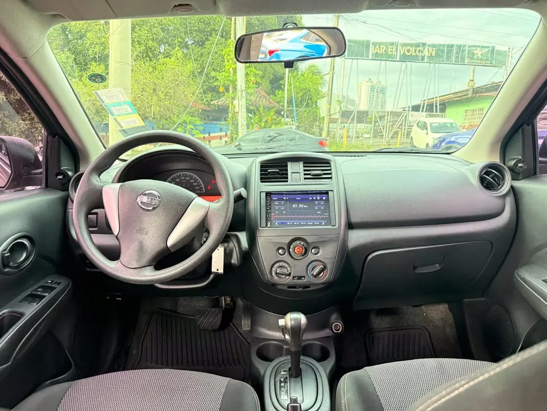 2018 Nissan Versa