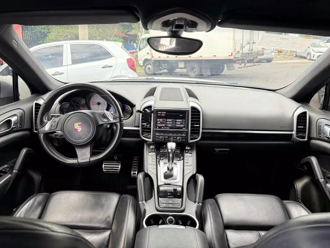 2012 Porsche Cayenne