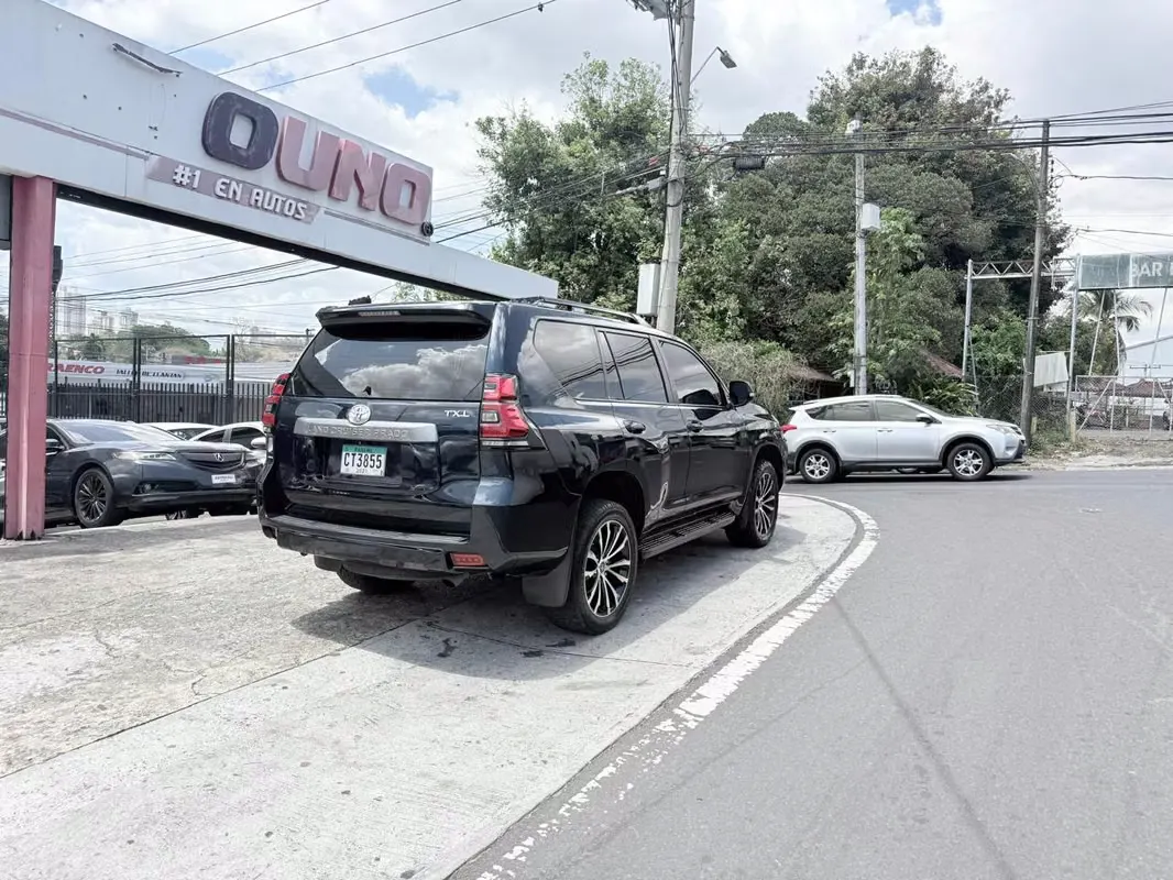 2019 Toyota Land Cruiser Prado