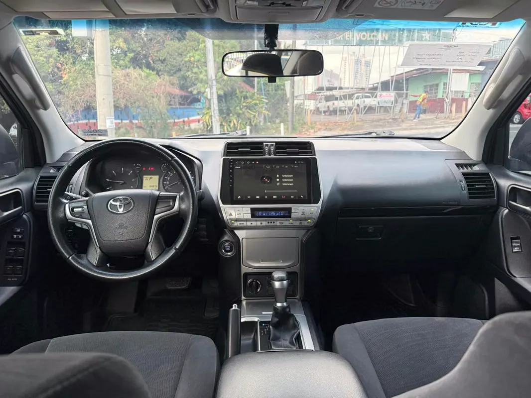 2019 Toyota Land Cruiser Prado