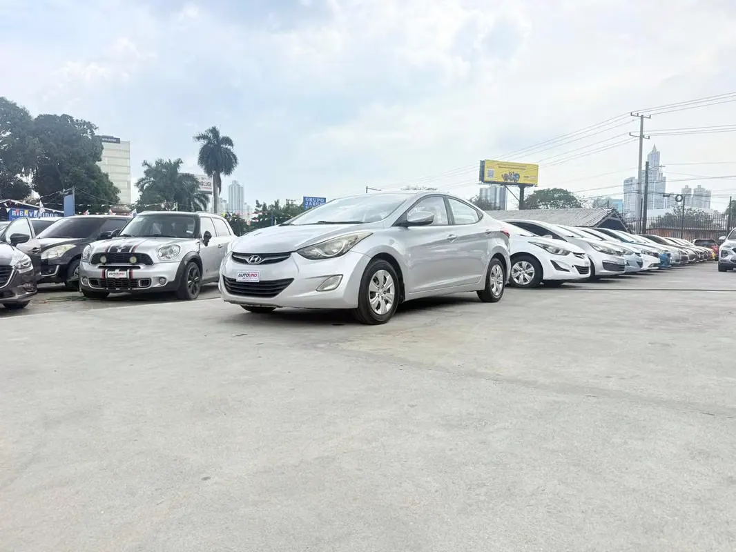 2012 Hyundai Elantra
