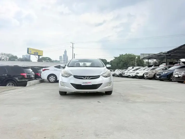 2012 Hyundai Elantra