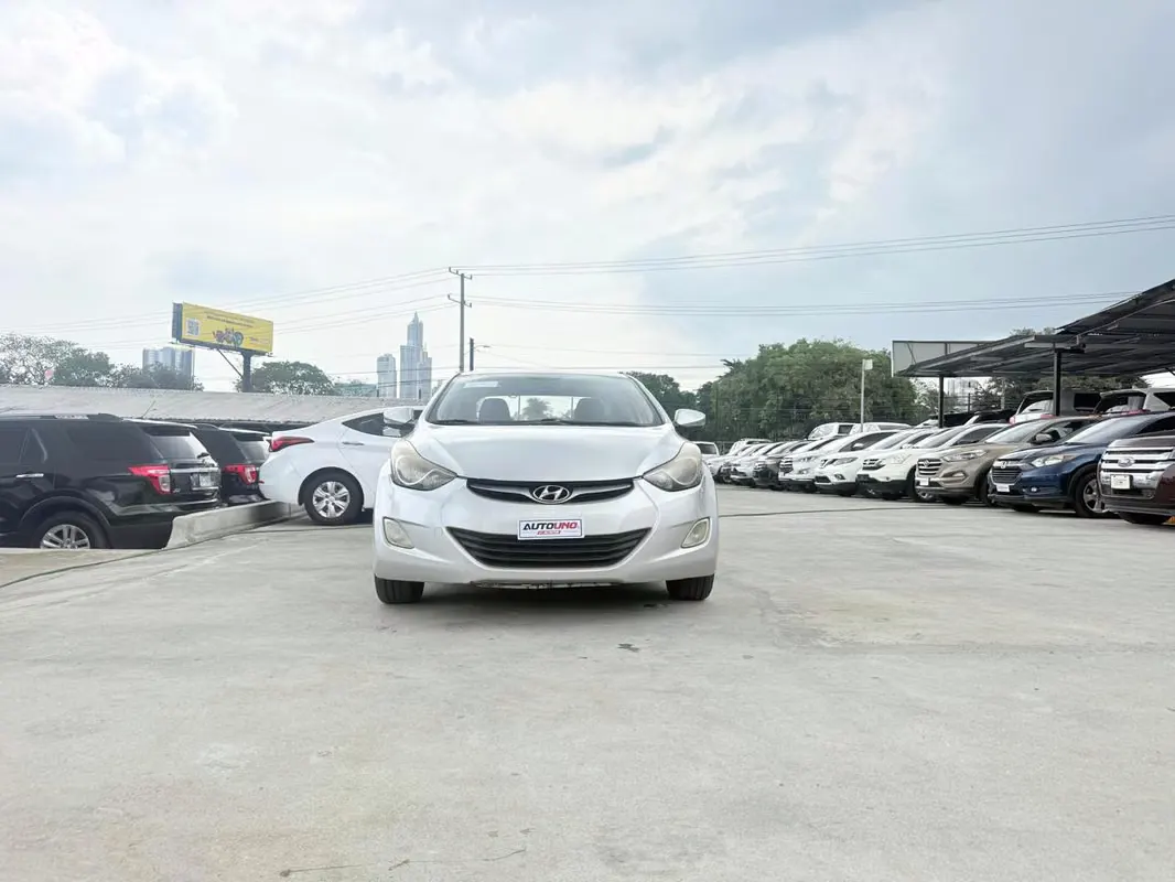 2012 Hyundai Elantra