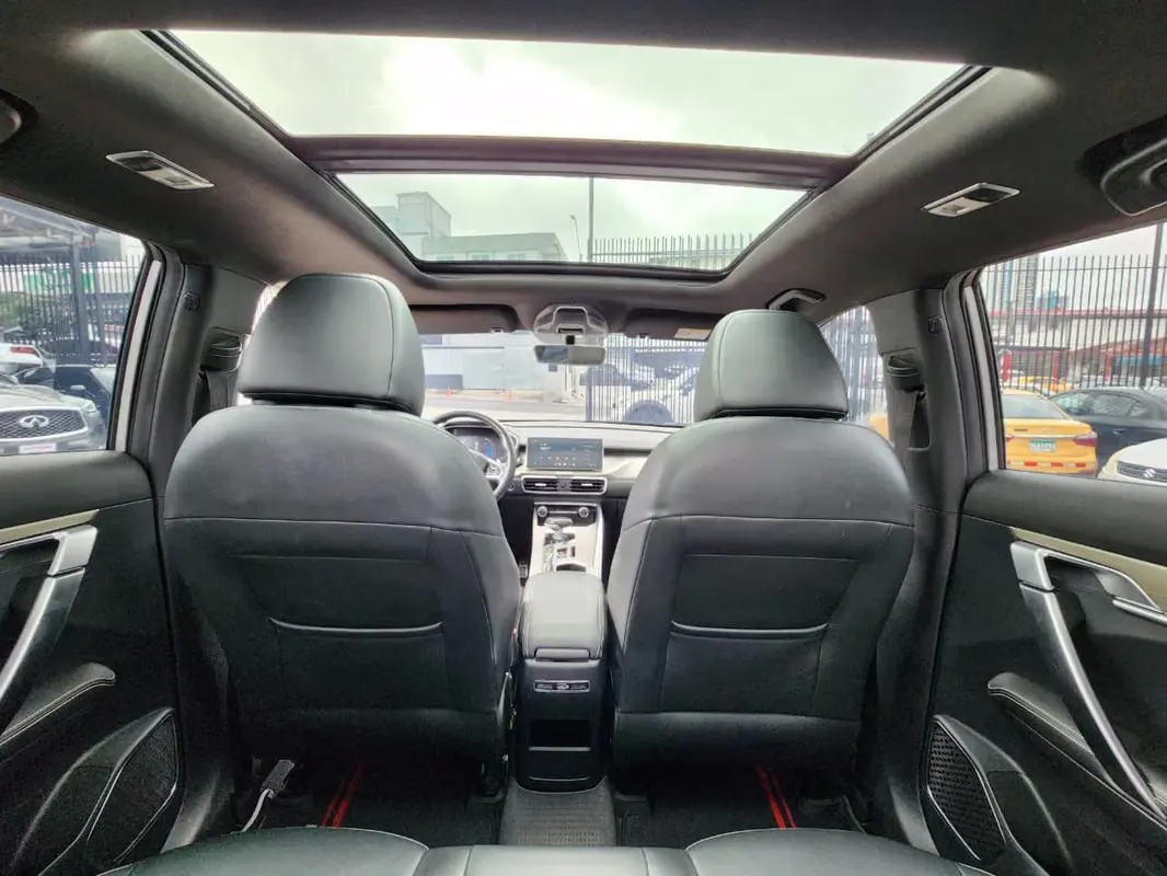 2023 Geely Coolray