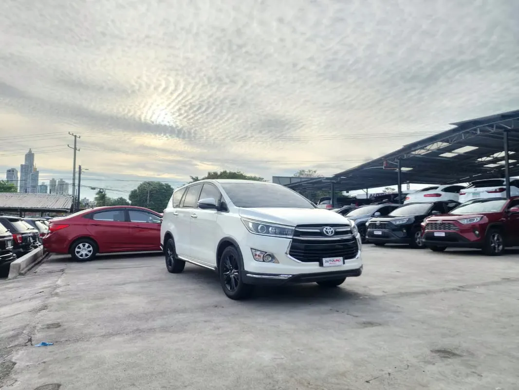 2020 Toyota Innova