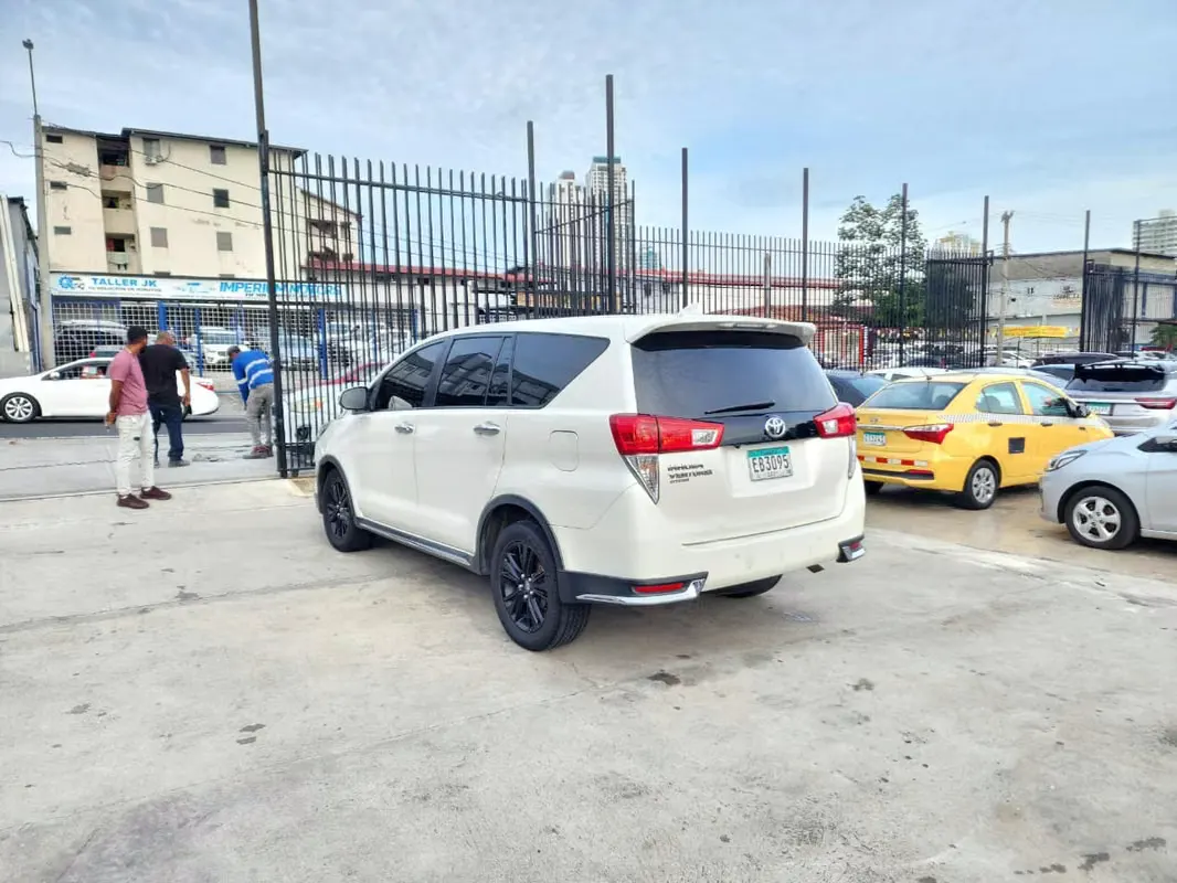 2020 Toyota Innova