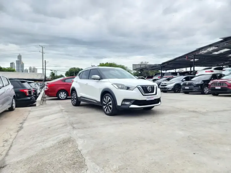 2019 Nissan Kicks