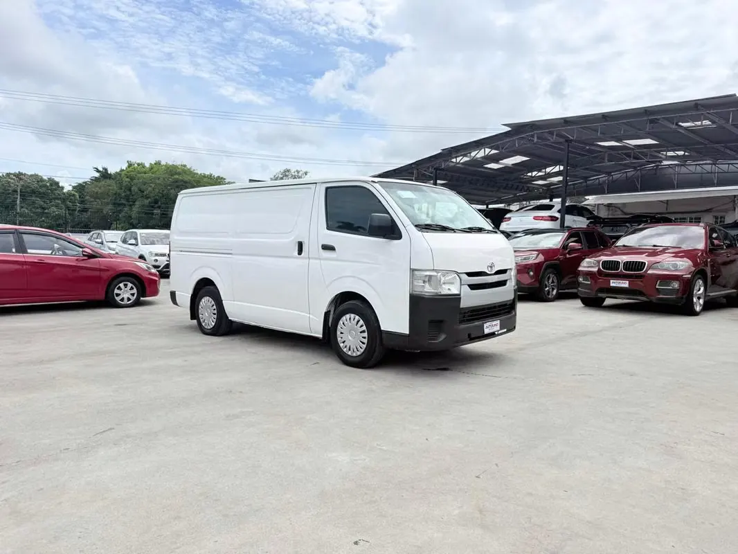 2016 Toyota Hiace