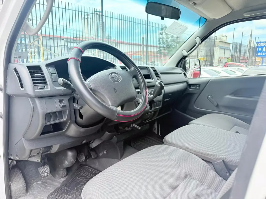 2016 Toyota Hiace