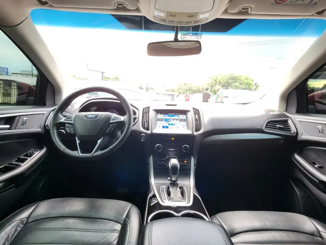 2018 Ford Edge