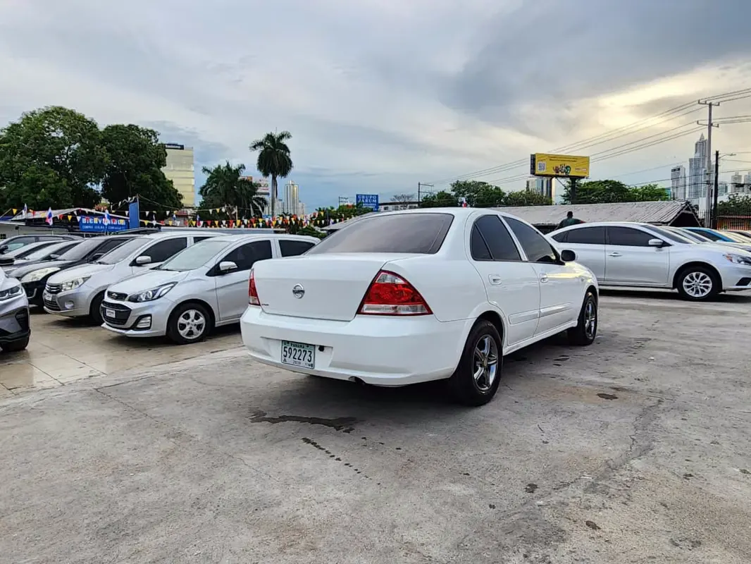 2010 Nissan Almera