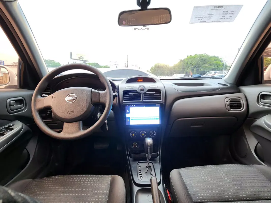 2010 Nissan Almera