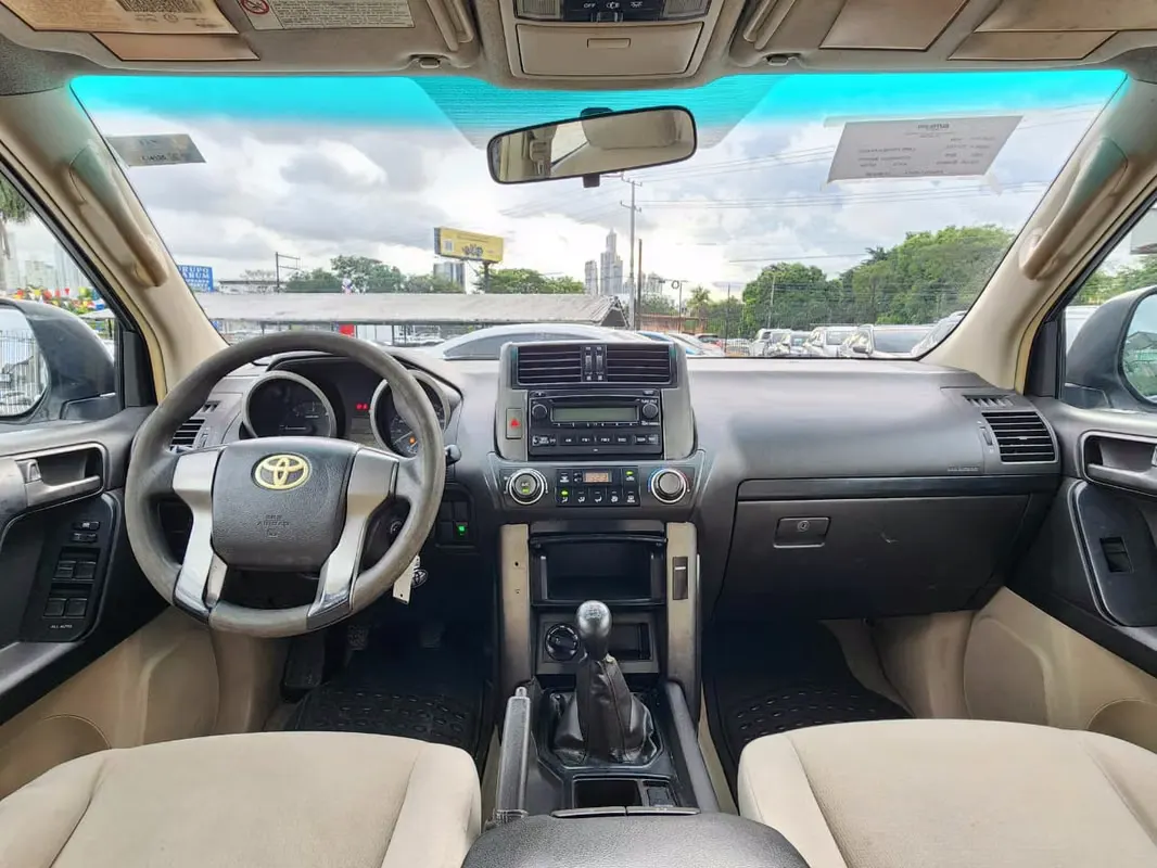 2010 Toyota Land Cruiser Prado
