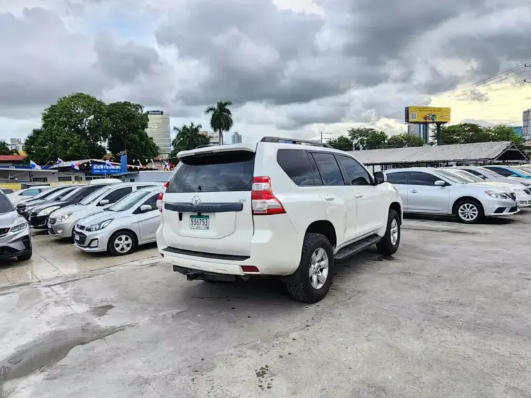 2011 Toyota Land Cruiser Prado